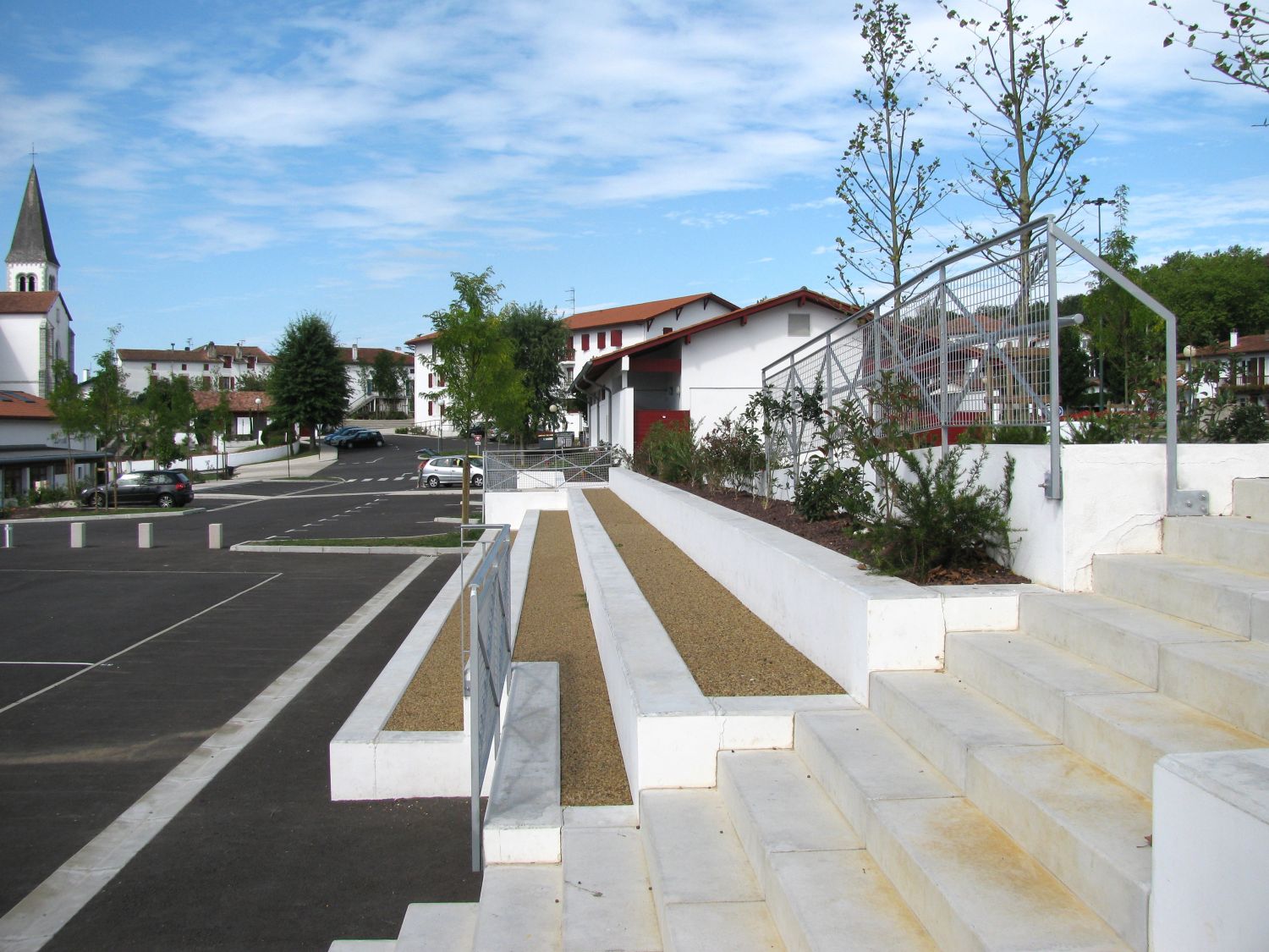 Amenagement des espaces publics_Briscous07_1