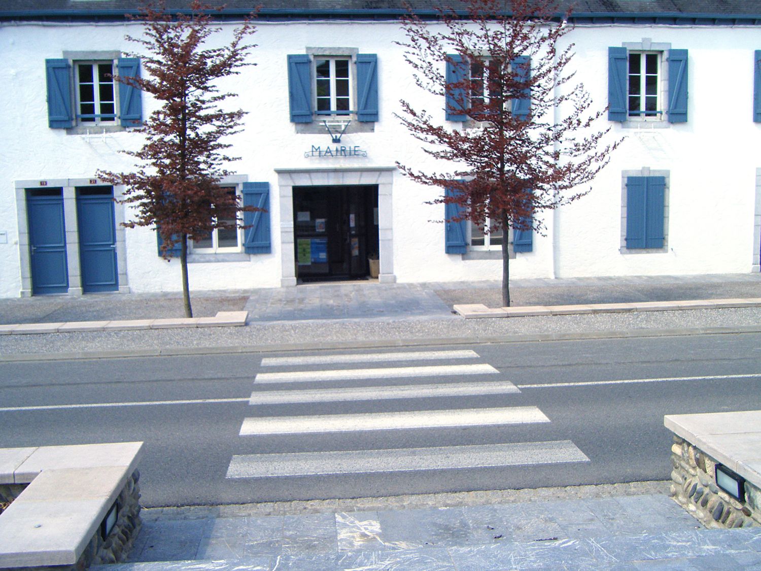 Amenagement des abords de la mairie_Cheraute_00_1